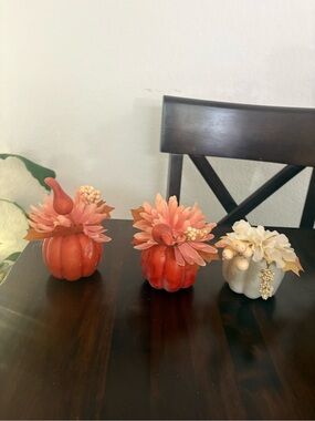 Seasonal Pumpkin Floral Accent Set - Orange & Cream set of 3